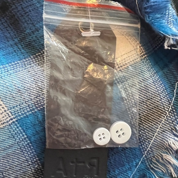 RtA top plaid casual blue white button down small long sleeve - Picture 6 of 8